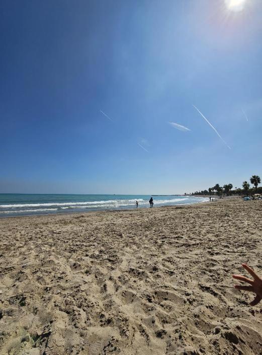 Habitacion En Piso Compartido Cerca De Playa Lejlighed Xilxes  Eksteriør billede