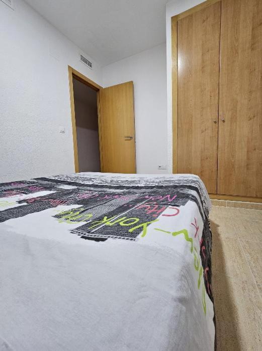 Habitacion En Piso Compartido Cerca De Playa Lejlighed Xilxes  Eksteriør billede