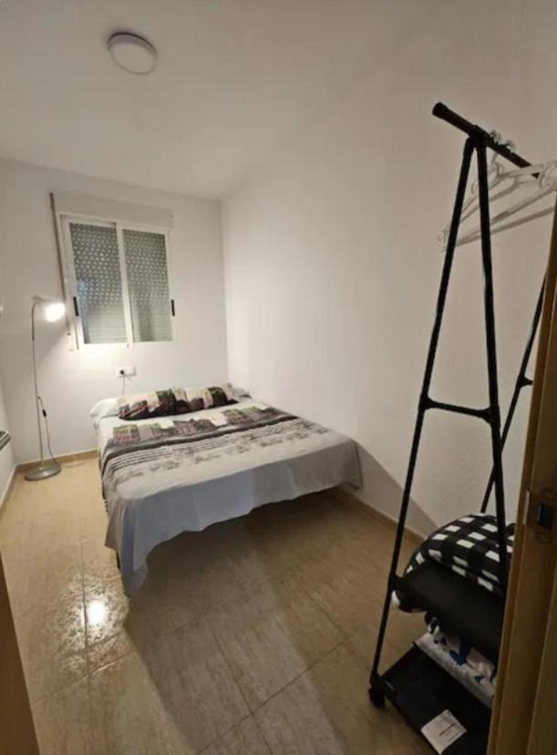 Habitacion En Piso Compartido Cerca De Playa Lejlighed Xilxes  Eksteriør billede